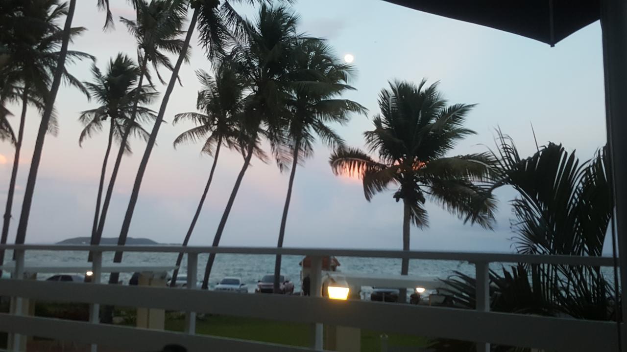 Nauetik, Ocean Front! Great View Apartamento Fajardo Exterior foto
